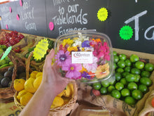 Load image into Gallery viewer, Edible flowers punnet - spray free
